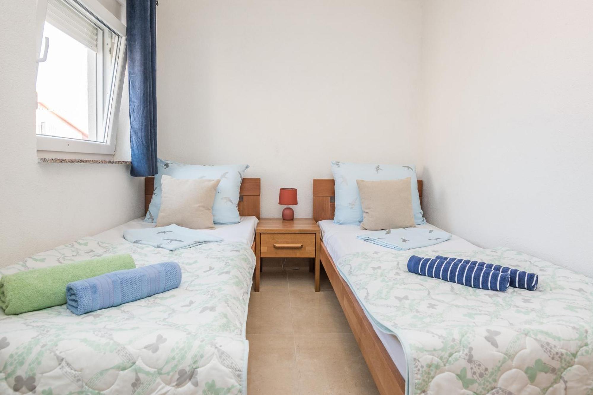 Plaza Ab Appartement Vir Kamer foto